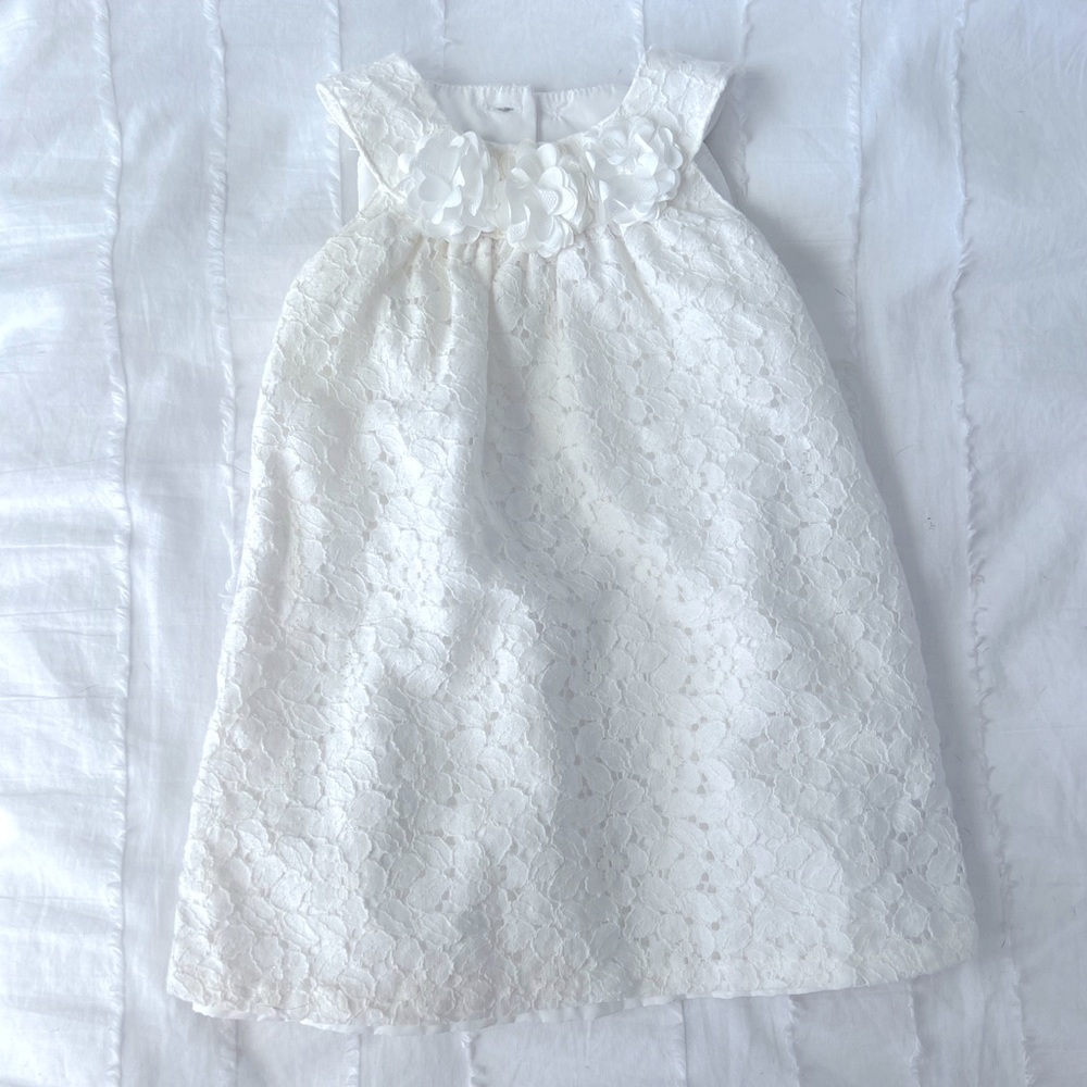 White lace dress w/ flower neckline